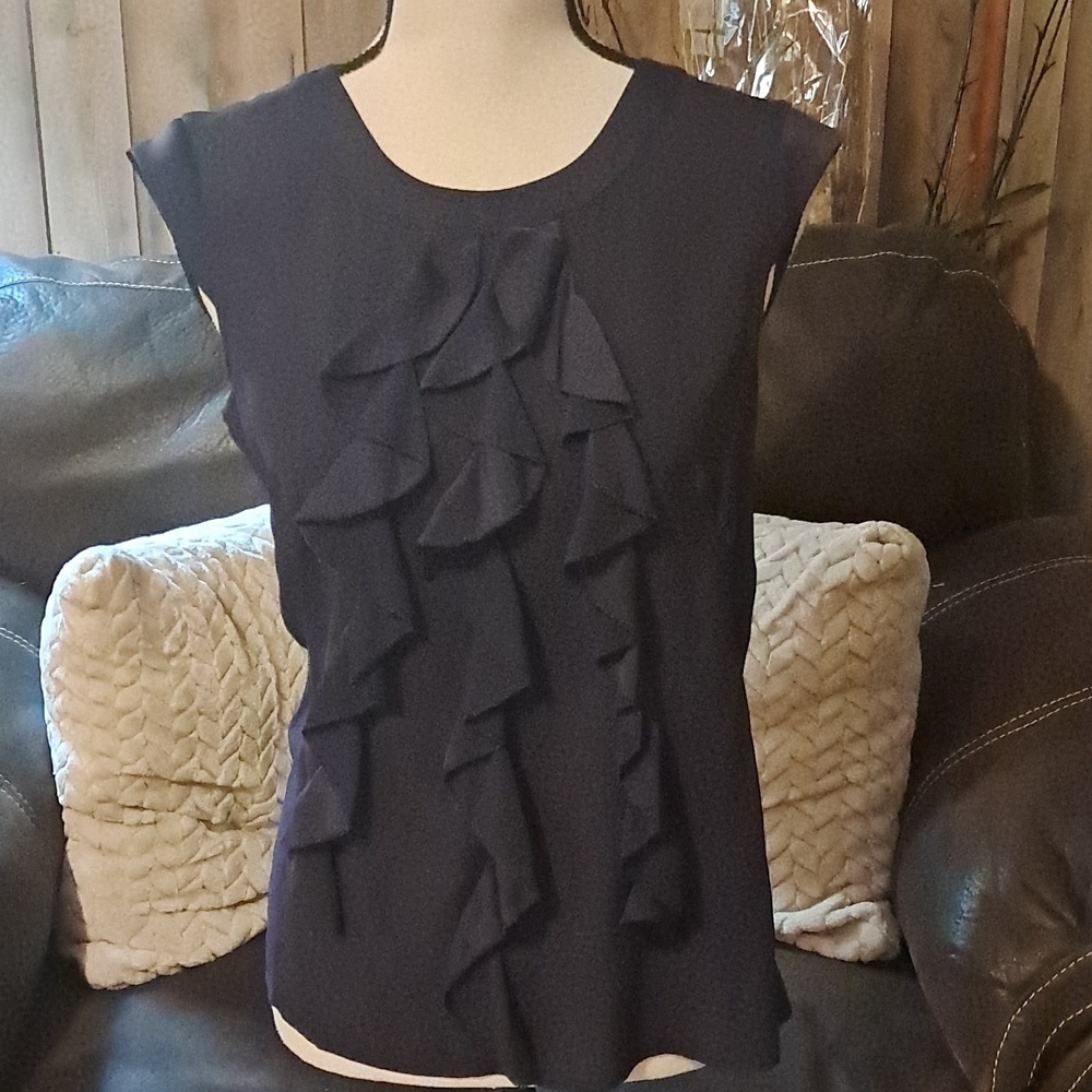 Ann Taylor Women Silk Ruffle Front Keyhole Back Sleeveless Capsule Blouse Size S